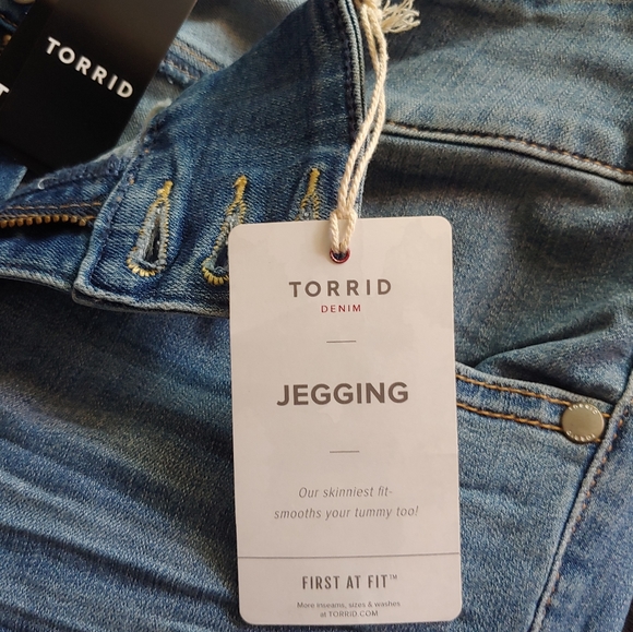Torrid Jeggings - Picture 2 of 6